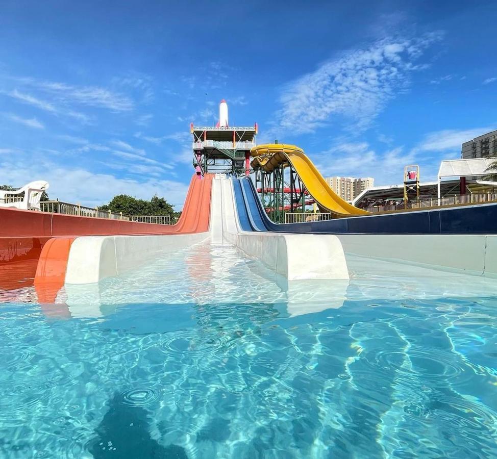 Hotel Diroma Fiori Com Um Dia De Acesso No Acqua Park Diroma Caldas Novas Dış mekan fotoğraf