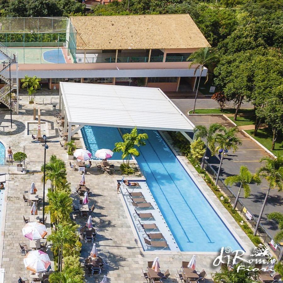Hotel Diroma Fiori Com Um Dia De Acesso No Acqua Park Diroma Caldas Novas Dış mekan fotoğraf
